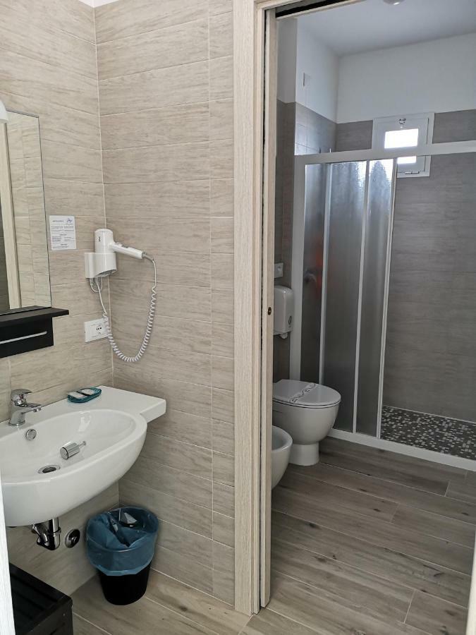Hotel Tizian Beach Caorle Exterior photo