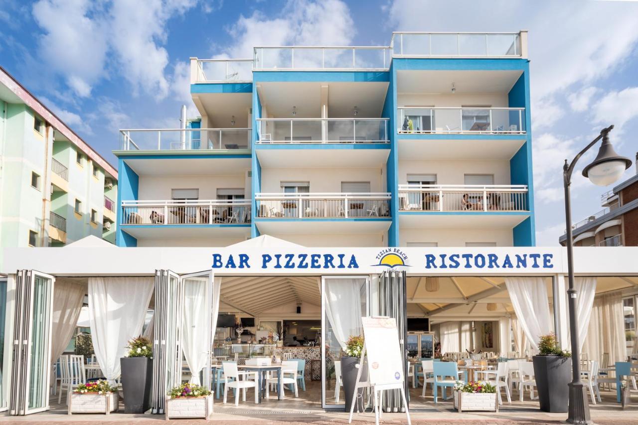 Hotel Tizian Beach Caorle Exterior photo